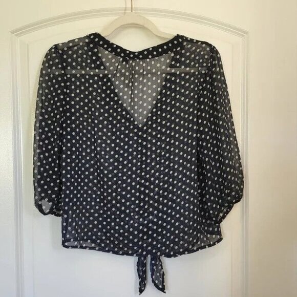 Eyeshadow Junior's Polka Dot Sheer V-Neck Half Sleeve Button-Down Blouse Medium - Picture 7 of 10